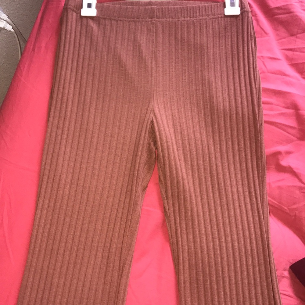 Ribbed Knit Flare pants